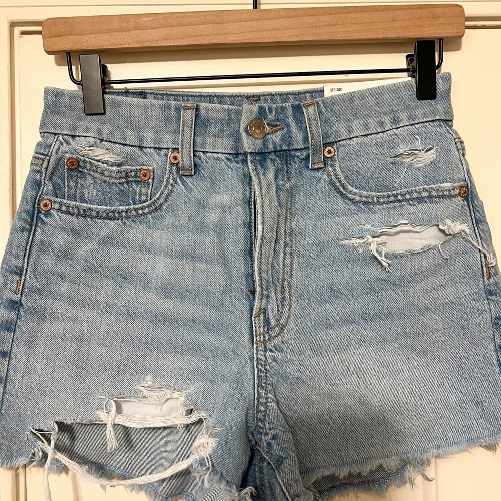 American Eagle Strigid Denim Curvy Highest Waist 90’s Boyfriend Short - Picture 4 of 8